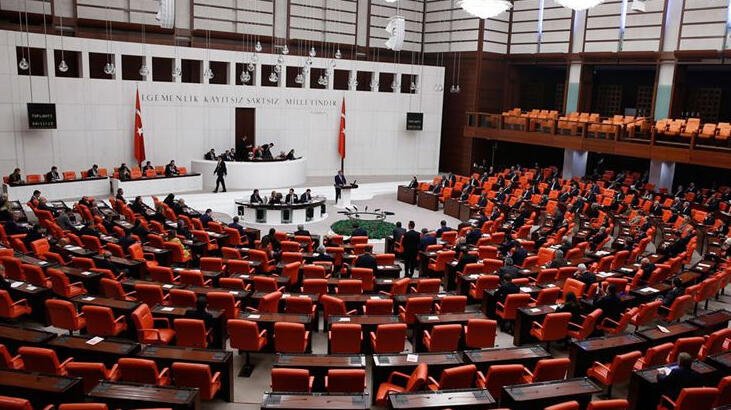 Туркия парламенти ҳарбийларнинг Озарбайжонда бўлиб туриш муддатини узайтирди