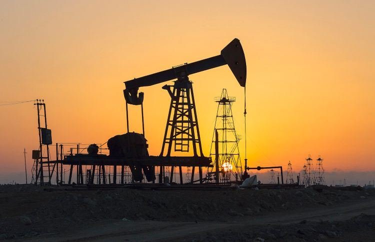 Стоимость азербайджанской нефти превышает $82 за баррель