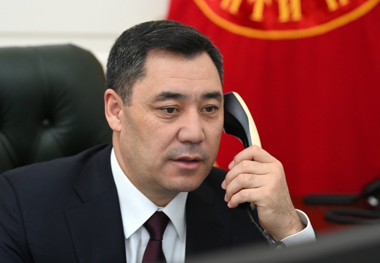 Жапаров Өзбекстан президенти Шавкат Мирзиёев менен телефон аркылуу сүйлөштү