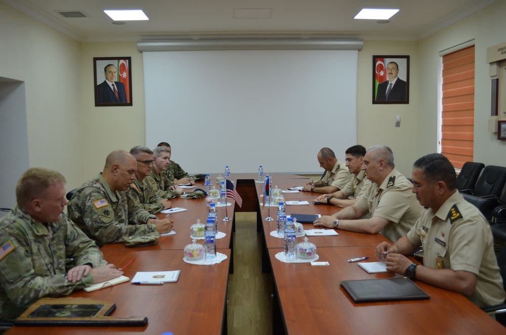 Продолжается визит в Азербайджан делегации Национальной гвардии штата Оклахома