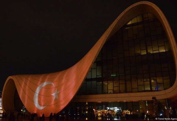 Building of Heydar Aliyev Center lights up in colors of Turkish flag