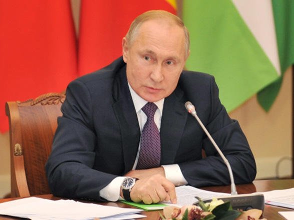 Azərbaycan dünya arenasında haqlı nüfuz qazanıb - Putin