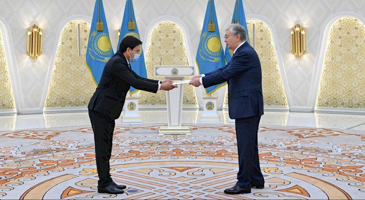 Кыргызстандын элчиси Казакстандын президентине ишеним грамотасын тапшырды