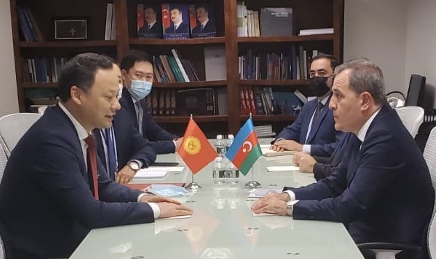 Нью-Йоркто Казакбаев Азербайжандын тышкы иштери министри менен жолукту