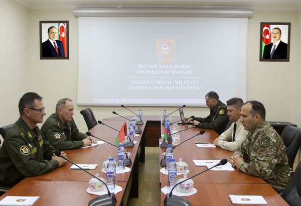 Азербайджан и Беларусь обсудили вопросы военного сотрудничества