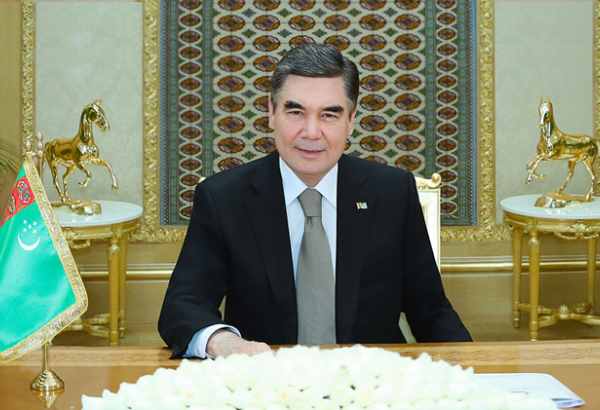 Turkmen president signs order on construction of mineral fertilizer production complex
