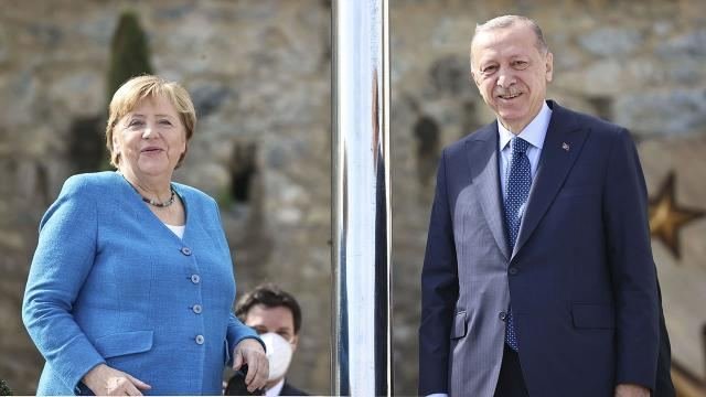 Türkiyədə Ərdoğanla Merkelin görüşü keçirilir