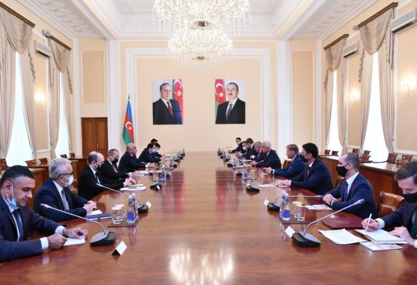 Azerbaijan, Slovakia ink new deal on economic co-op
