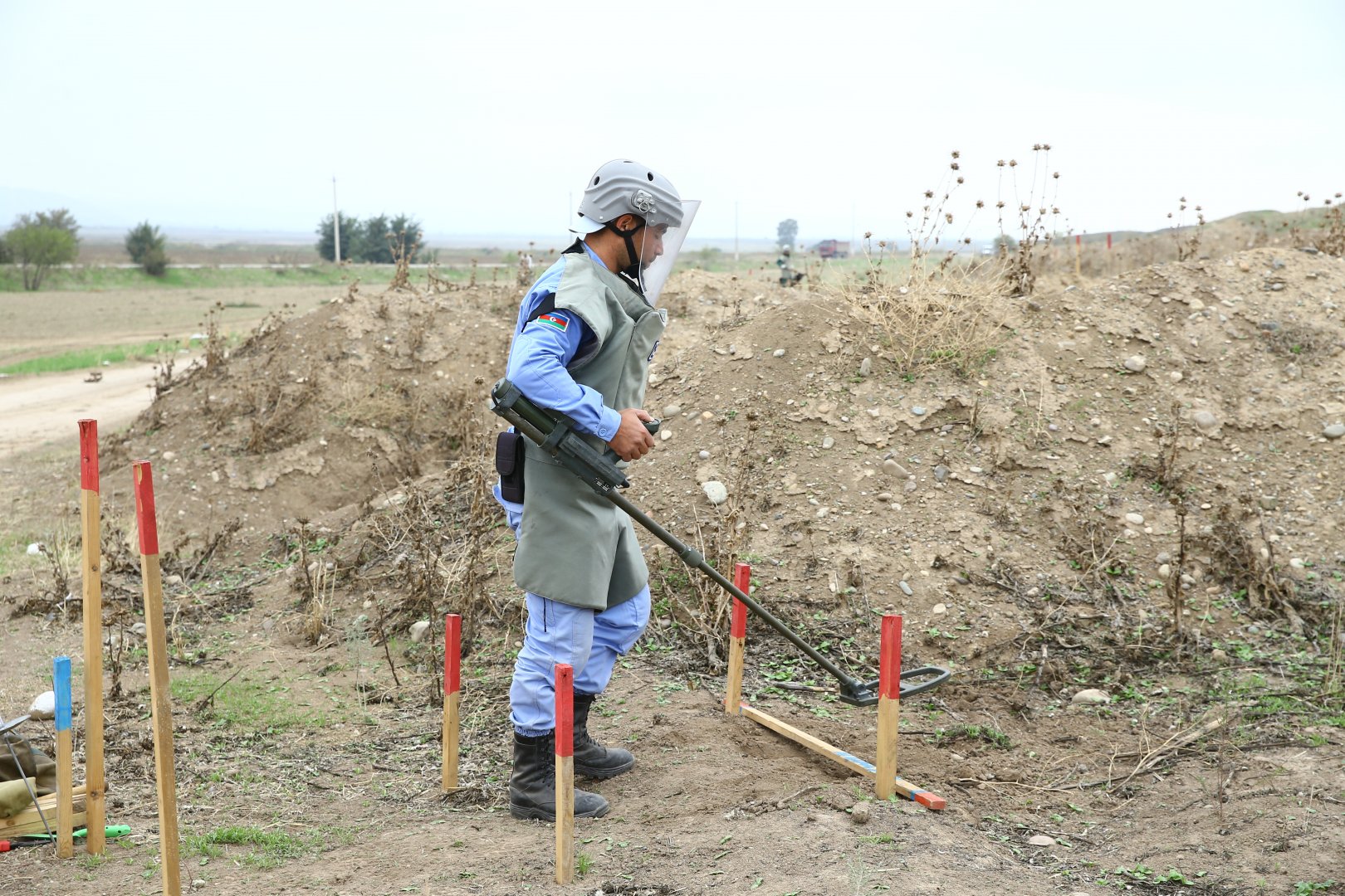 Karabağ'da imar çalışmalarının gizli kahramanları mayın temizleme uzmanları