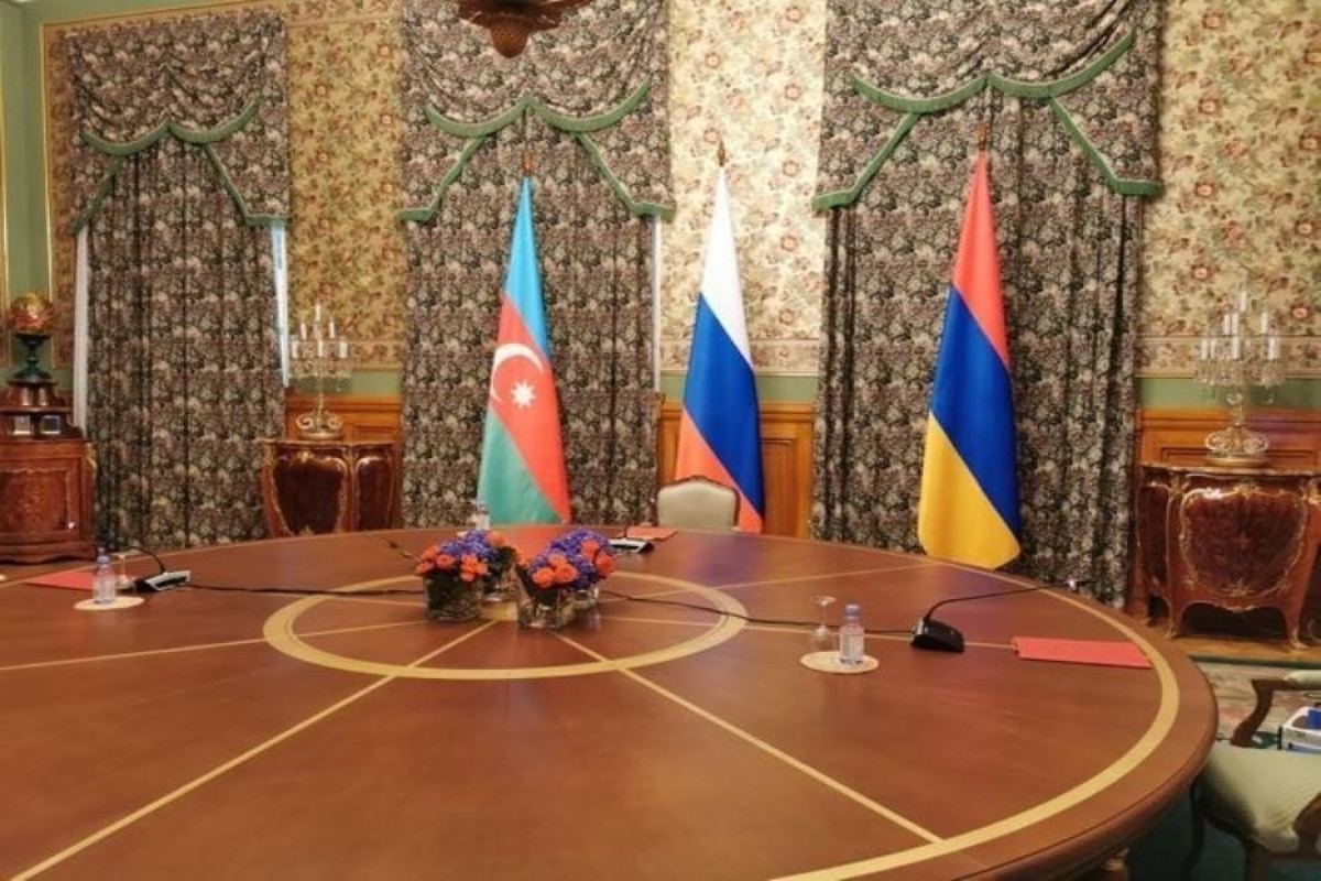 Azerbaijani, Russian presidents, Armenian PM to hold meeting in Sochi today