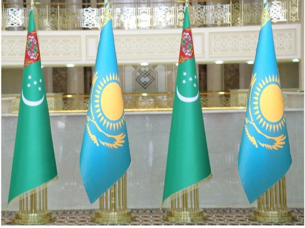 Gazagystan Respublikasynyň Prezidenti döwlet sapary bilen Türkmenistana geldi