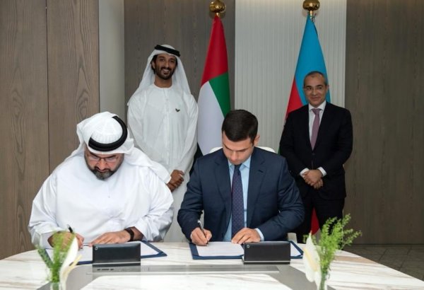 Azerbaijani SMBDA, Dubai Chamber of Commerce & Industry sign MoU