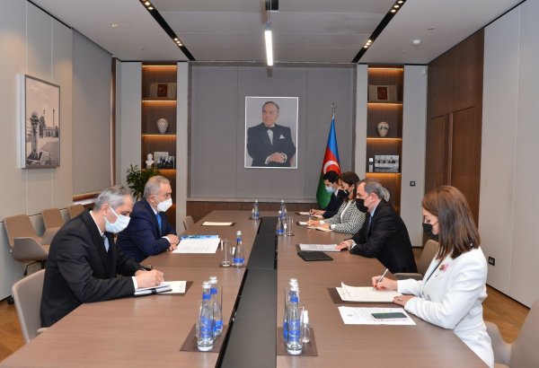 Azerbaijani FM receives BSEC Secretary-General