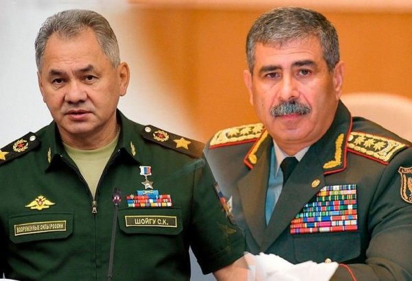 Между министрами обороны Азербайджана и России состоялся телефонный разговор