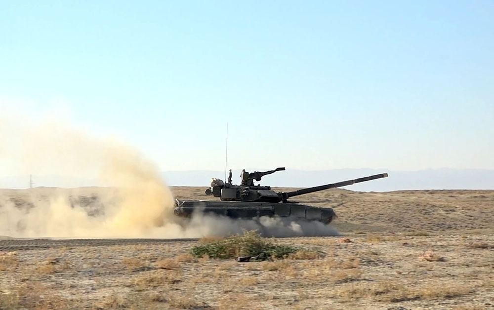 Azerbaijani Defense Ministry presents weekly review (VIDEO)