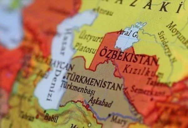 Özbekistan, Afganistan'a demiryolu taşımacılığını durdurdu
