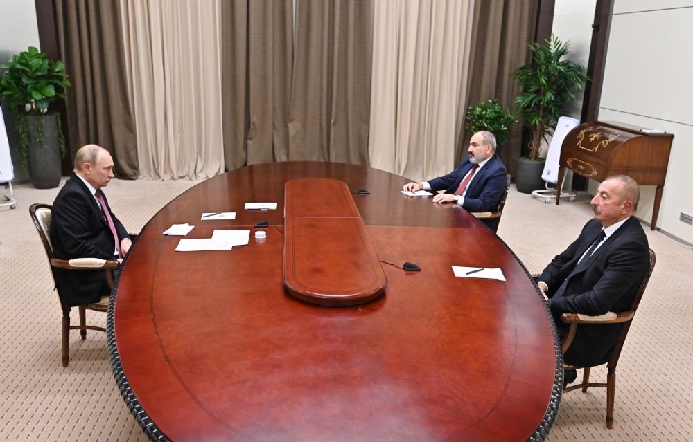 Soçidə Vladimir Putin, Prezident İlham Əliyev və Nikol Paşinyan arasında üçtərəfli görüş başlayıb