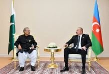 President Ilham Aliyev meets with Pakistani President Arif Alvi (PHOTO)
