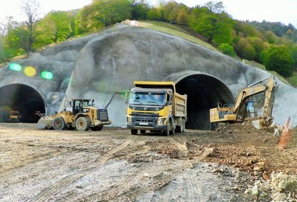Azerbaijan talks progress of tunnel road building between Goygol, liberated Kalbajar districts