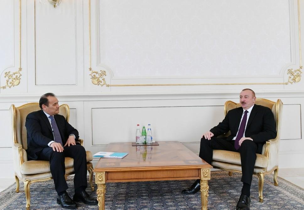 Багдад Амреев поздравил Президента Ильхама Алиева