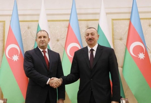 Румен Радев поздравил Президента Ильхама Алиева