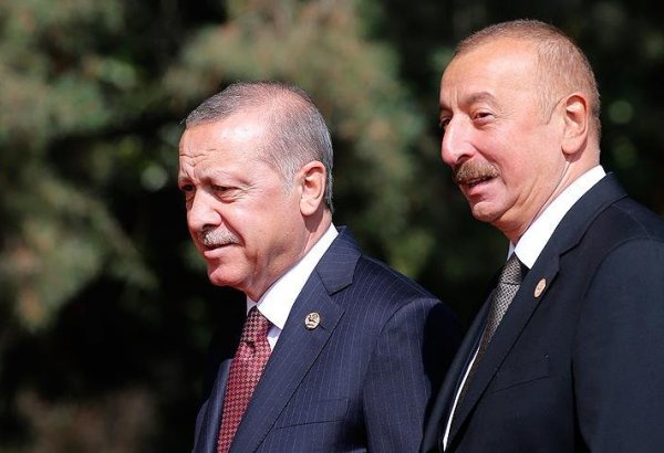 Aliyev'den Erdoğan'a tebrik telefonu: Türk halkı liderine güvenini gösterdi