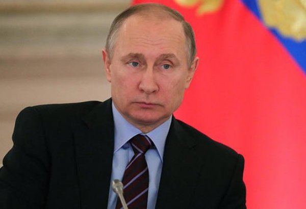 Putin AEBA-Rusiya-Ukrayna üçtərəfli görüşünü keçirməyə hazır olduğunu açıqlayıb
