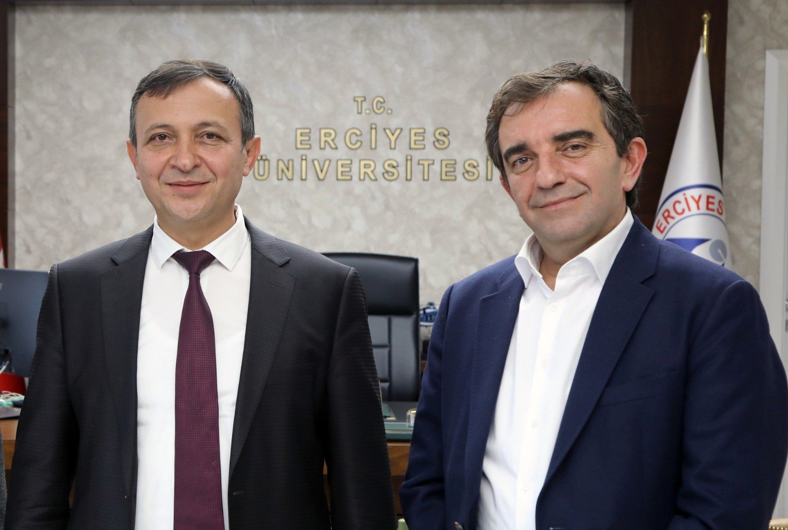 TURKOVAC'ı geliştiren Prof. Dr. Özdarendeli'ye Türkiye Bilimler Akademisinden ödül