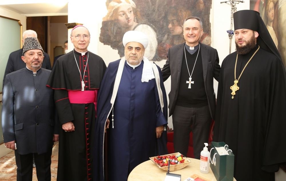 Qafqaz Müsəlmanları İdarəsinin sədri Vatikanın baş keşişi ilə görüşüb