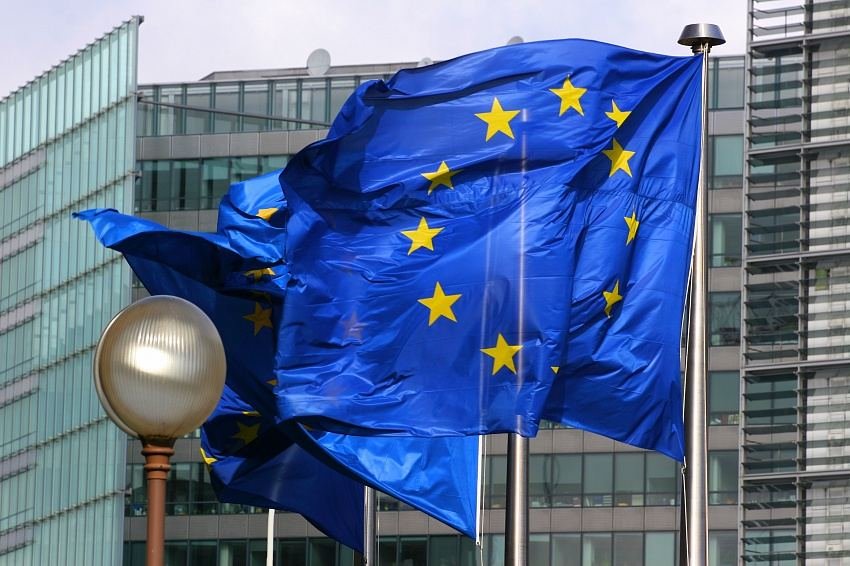 Flags to half-mast at EU Delegations in Azerbaijan