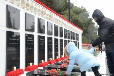 Azerbaijani people honor memory of victims of January 20 tragedy