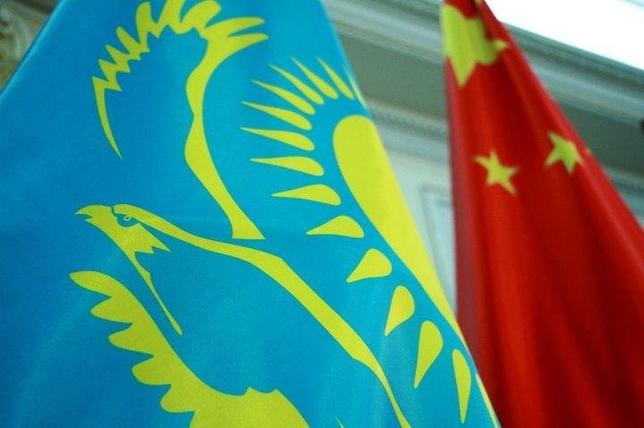 Kazakhstan, China sign memorandum of cooperation in field of energy