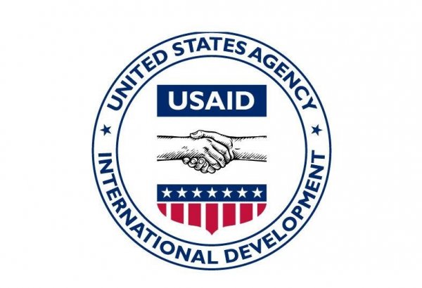 Tajikistan, USAID engage in talks on development of economic co-op