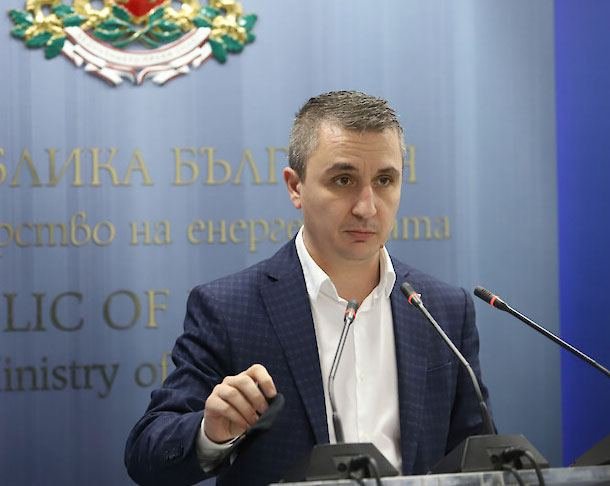 Bulgaria has interest in possible additional gas supplies from Azerbaijan – minister