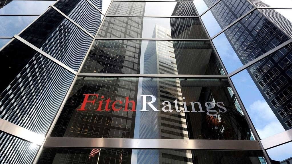 Fitch'den ABD'ye büyük şok: Kredi notunu negatif izlemeye aldı