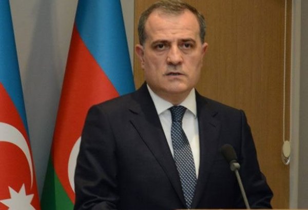 Глава МИД Азербайджана встретился с министром иностранных дел Германии