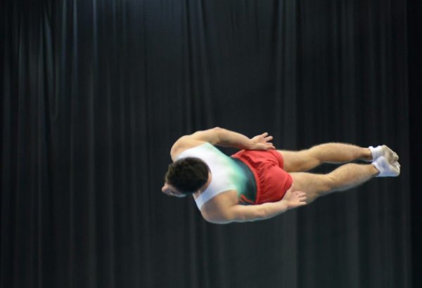 Bakıda batut gimnastikası üzrə Dünya Kubokunun birinci günü start götürüb