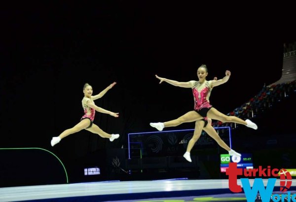 В Баку стартовал первый день соревнований Кубка мира по прыжкам на батуте