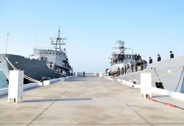 Начальник Генштаба азербайджанской армии провел внезапную проверку боеготовности ВМС (ФОТО/ВИДЕО)