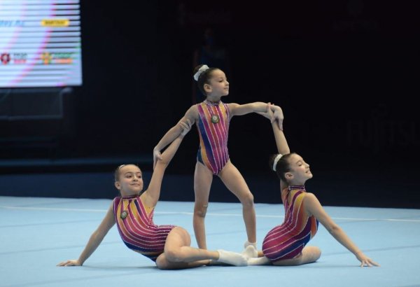 В столице Азербайджана стартовал заключительный день соревнований 27-го Первенства страны и Чемпионата Баку по акробатической гимнастике (ФОТО)