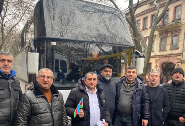 Numerous Azerbaijanis transported from Ukraine’s Odessa city to border with Moldova - state committee (PHOTO)