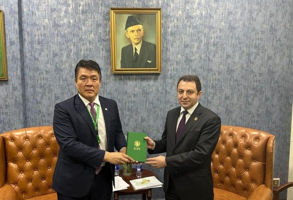 Deputy Foreign Minister of Azerbaijan meets with Director General of Islamic Organization for Food Security