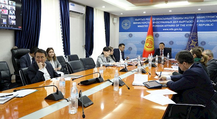 Казакбаев Кыргызстандын чет өлкөлөрдөгү ардактуу консулдары менен жолугушуу өткөрдү