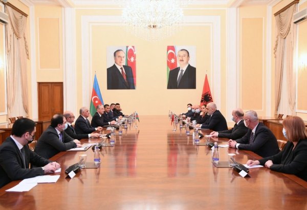 Azərbaycan Respublikasının Baş naziri Albaniyanin baş naziri ilə görüşüb