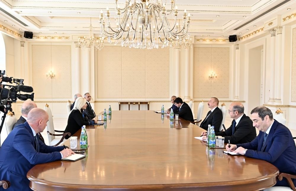 Prezident İlham Əliyev Serbiya Baş nazirinin müavinini qəbul edib (FOTO)