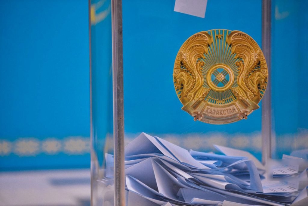 Qazaxıstanda keçirilən seçkilərdə hakim “Amanat” partiyası 53,46% səs toplayıb