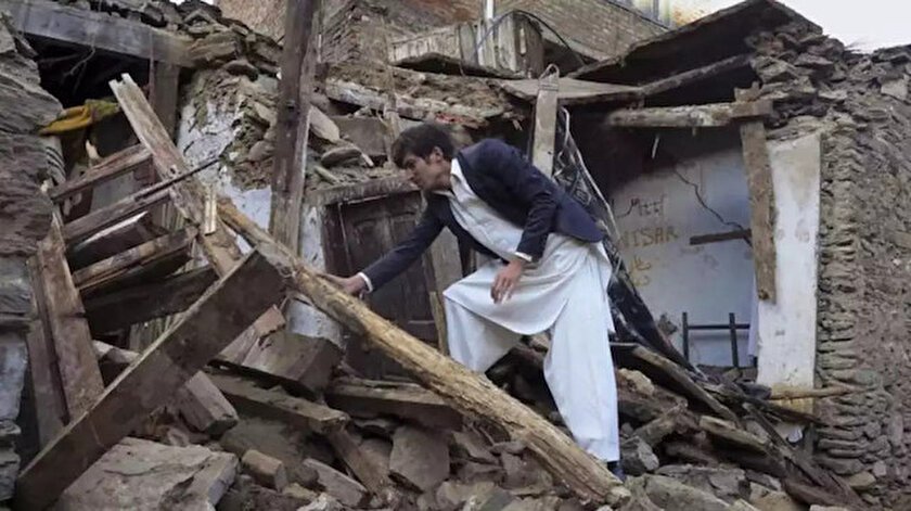 Afganistan'da büyük deprem: 255 kişi hayatını kaybetti
