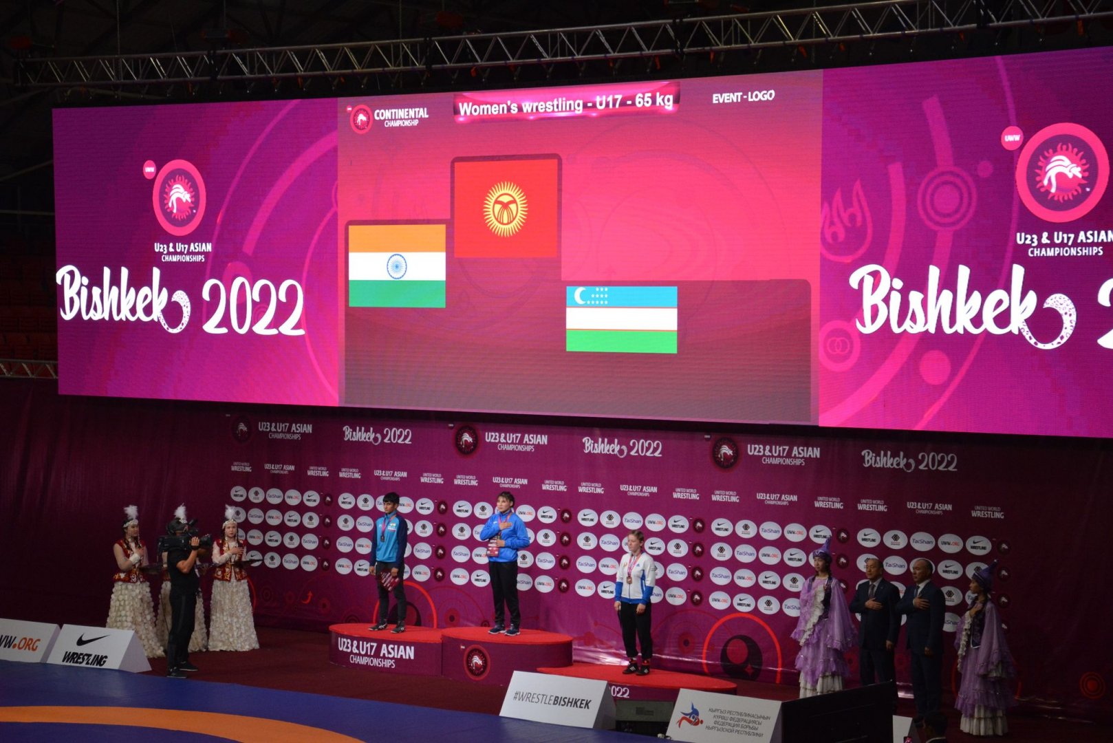 В Бишкеке завершился чемпионат Азии по борьбе U17. У Кыргызстана 13 медалей