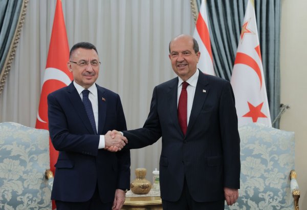 KKTC Cumhurbaşkanı Tatar, Cumhurbaşkanı Yardımcısı Fuat Oktay’ı kabul etti