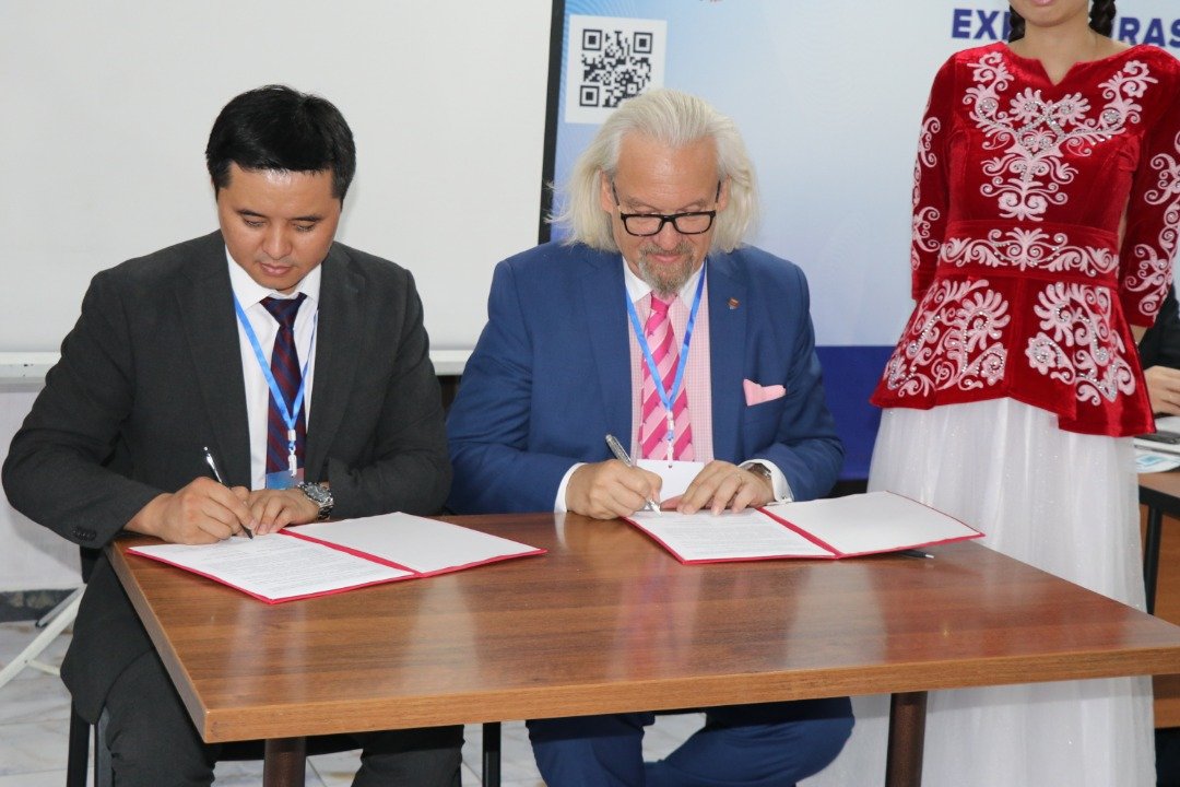 В Бишкеке откроется Кыргызско-чешский учебный центр